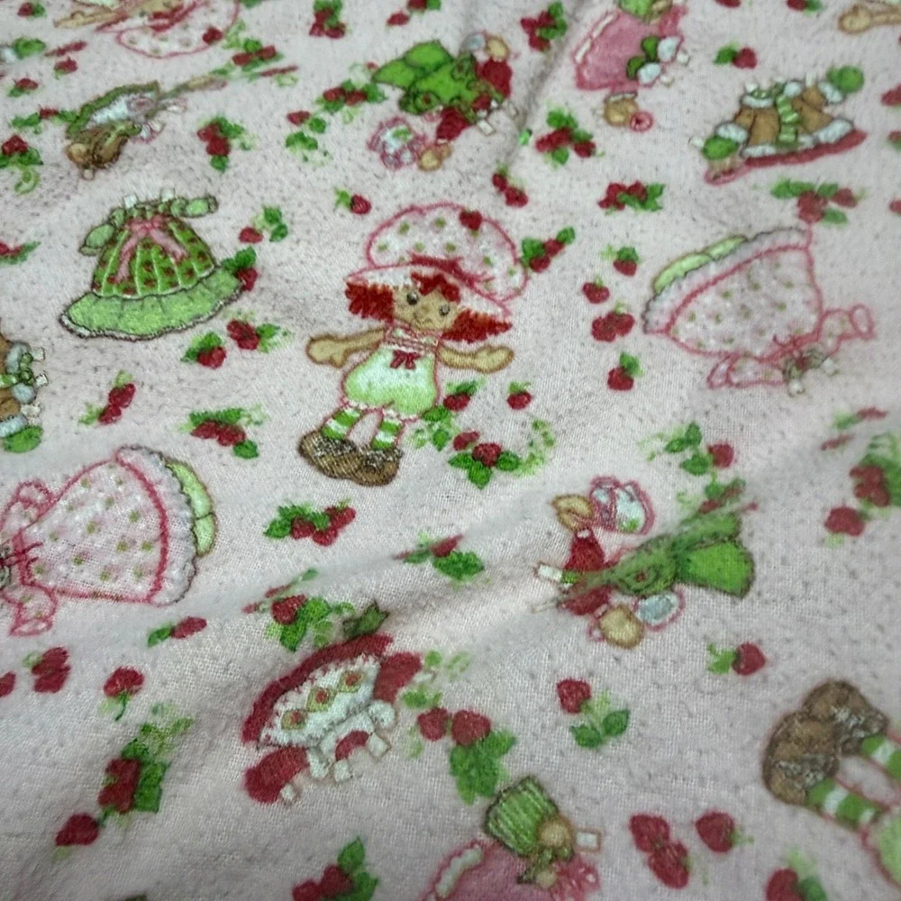 Vintage Strawberry Shortcake Patchwork Quilt Pink Green Handmade 45